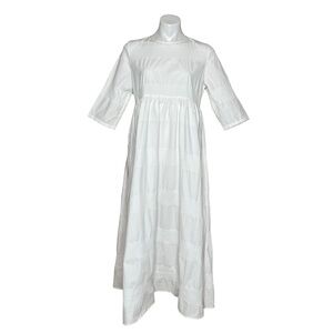 Ava & Lu White Maxi 3/4 Quarter Sleeves Dress